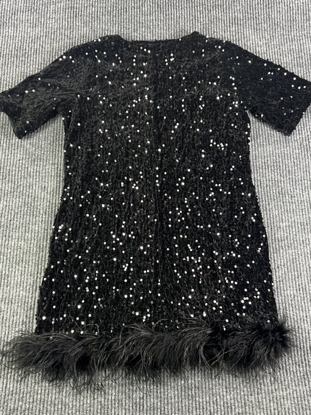 Fashion Nova Christy Black Sequin Feather Trim T-Shirt Mini Dress Size S - Picture 10 of 11
